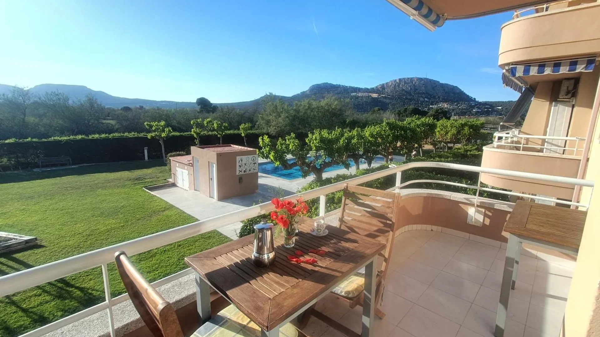 Cozy Apartment With Pool Close To Beach & Nature L'Estartit 0*,  España